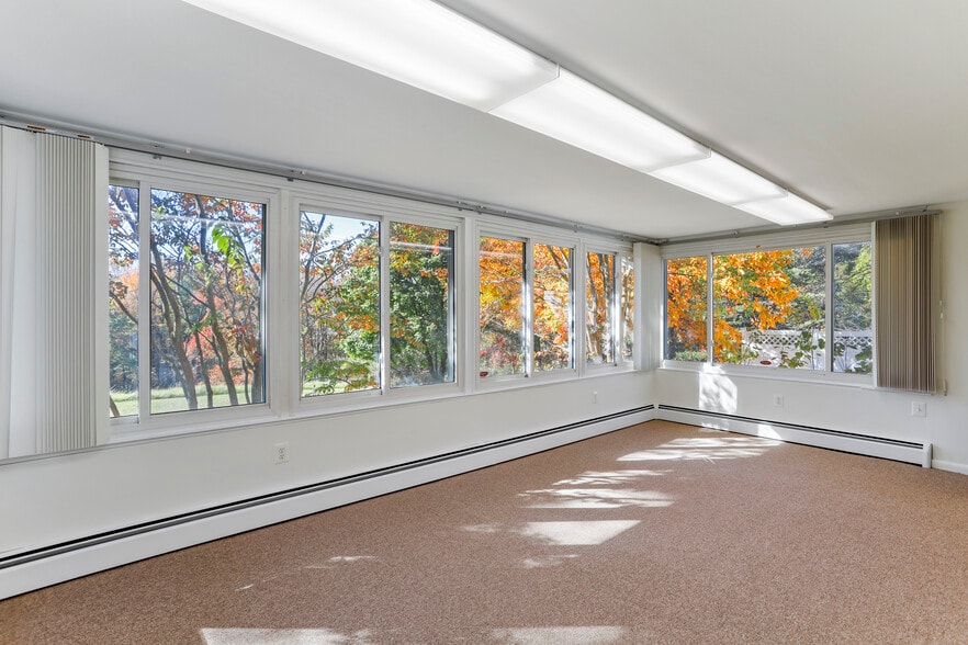 More Photos Of 2893 Jessup Rd, Jessup Office For Sale