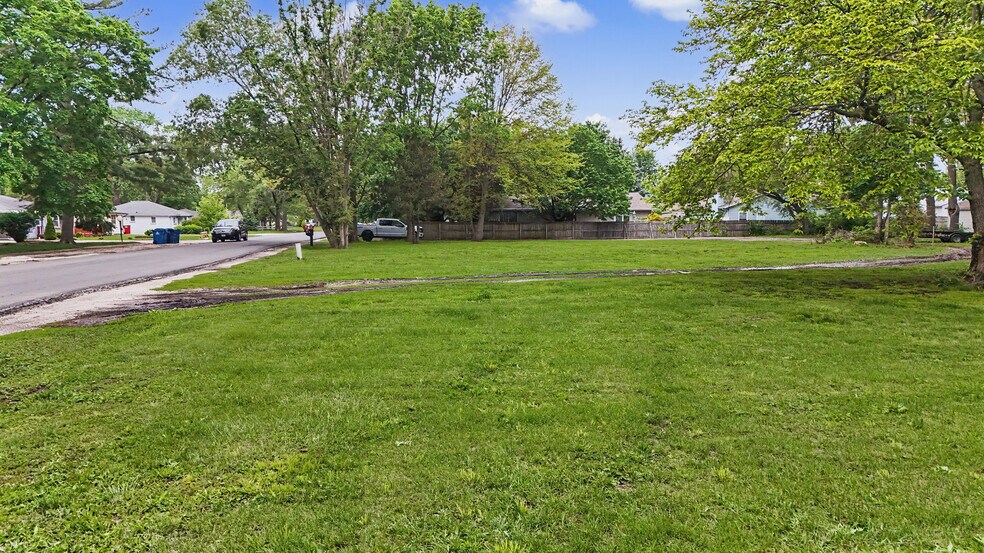 More Photos Of 2404 W John St, Champaign Land For Sale