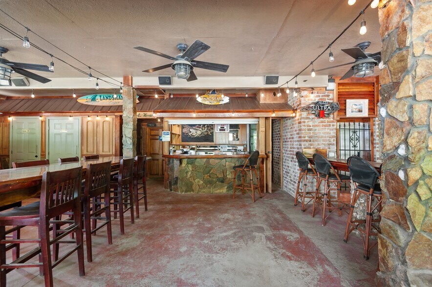 More Photos Of 226 Pamlico St, Belhaven Restaurant For Sale