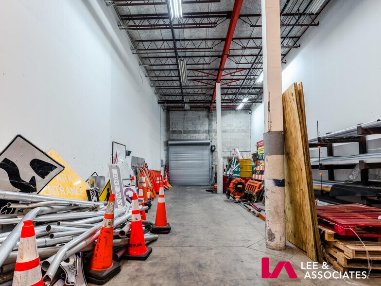 More Photos Of 1701 Blount Rd, Pompano Beach Warehouse For Lease