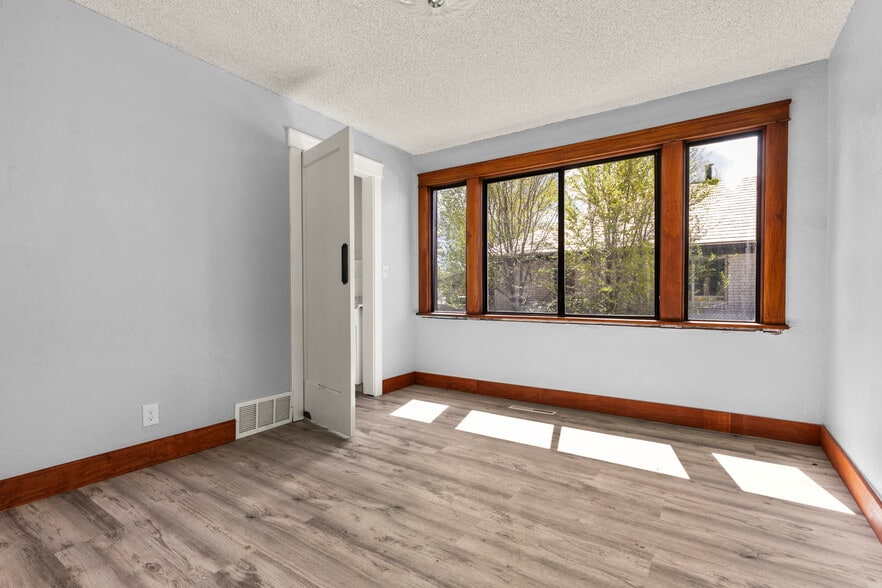 More Photos Of 274 N Main St, Heber City Office For Sale