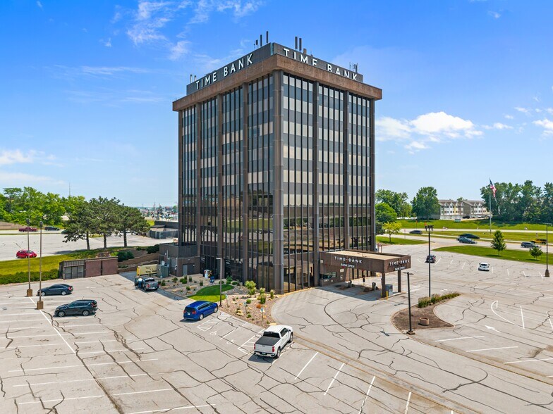 More Photos Of ,  Office For Sale