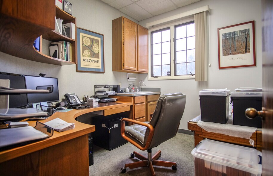 More Photos Of 504 W Pueblo St, Santa Barbara Medical For Lease