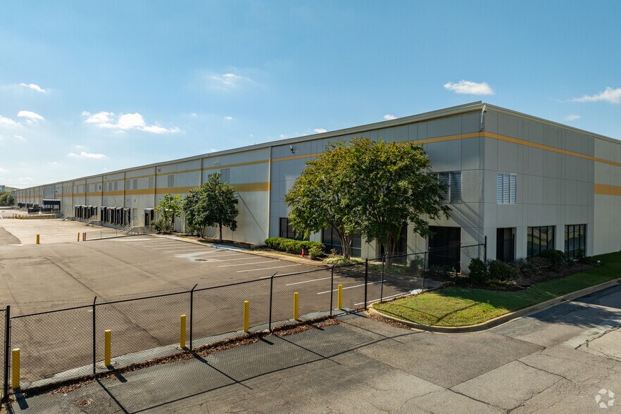 More Photos Of 5015 Citation Dr, Memphis Unknown For Lease