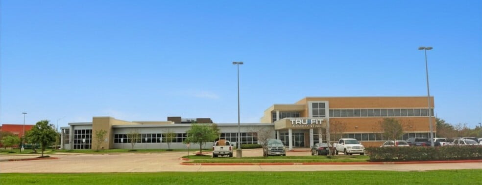 More Photos Of 3526 Longmire Dr, College Station Medical For Lease
