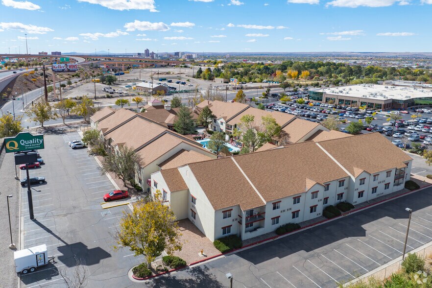 More Photos Of 1315 Menaul Blvd NE, Albuquerque Hotel For Sale