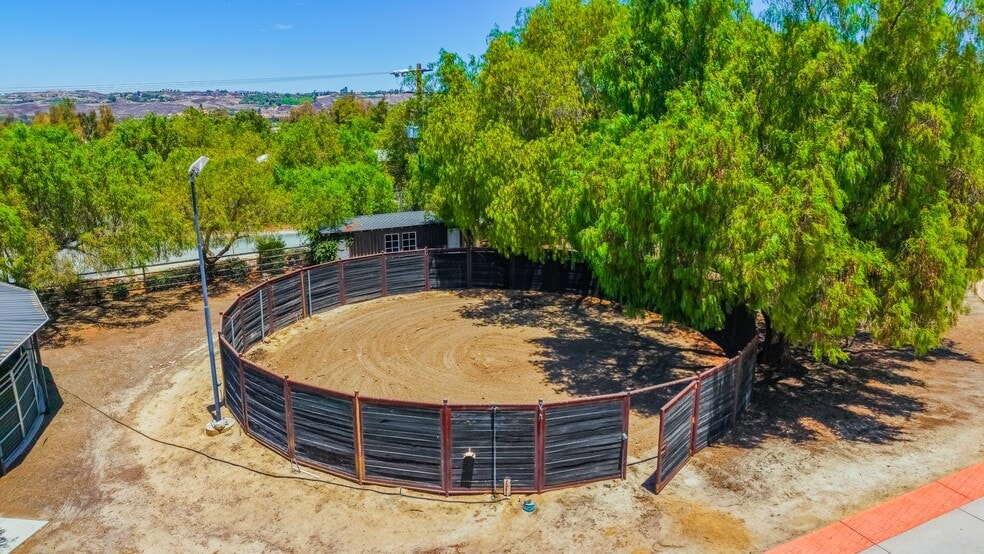 More Photos Of 38831 Pauba Rd, Temecula Land For Sale