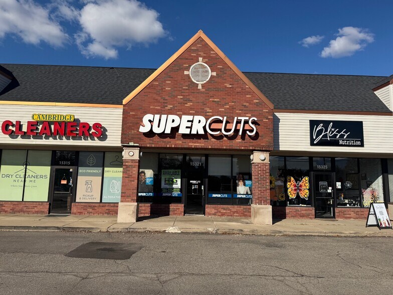 More Photos Of 15311-15361 17 Mile Rd, Clinton Township Storefront For Lease