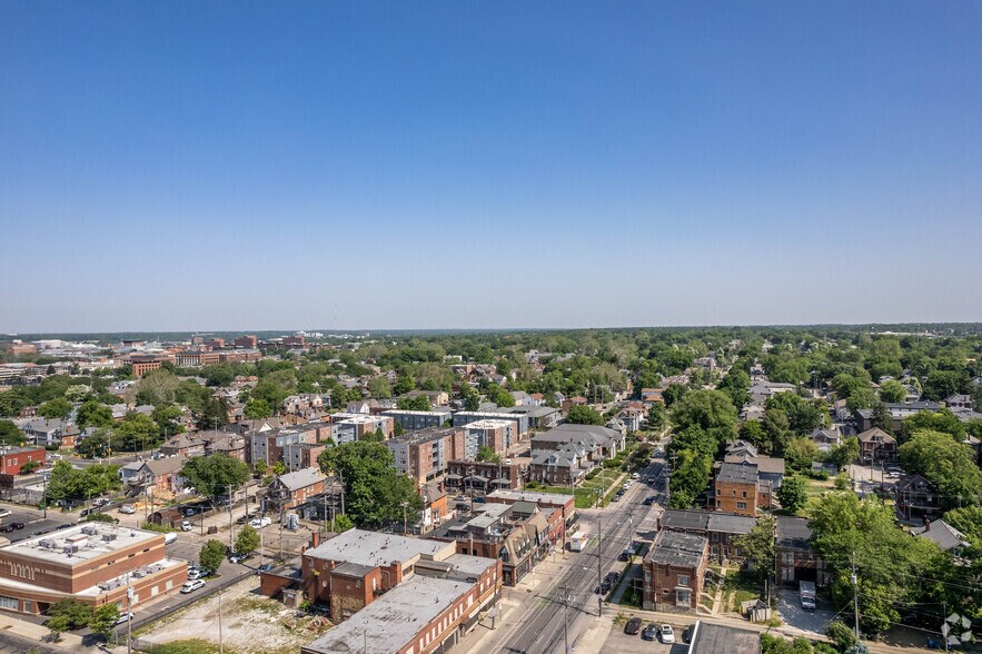 More Photos Of 1555-1563 N 4th St, Columbus Apartments For Lease