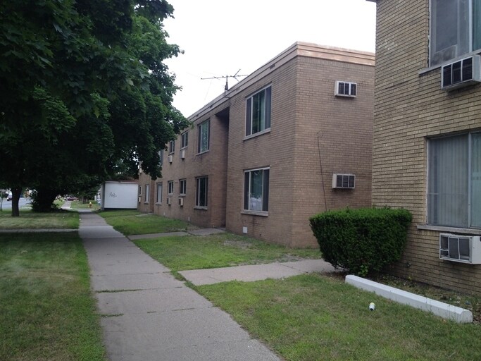More Photos Of 11180 E Seven Mile Rd, Detroit Apartments For Sale