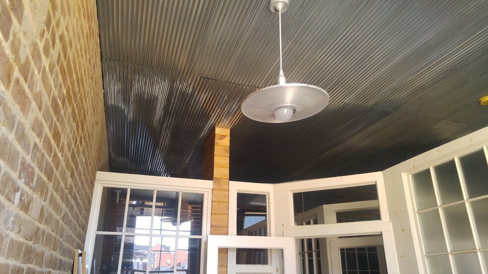 More Photos Of 714 Gay, Knoxville General Retail For Lease