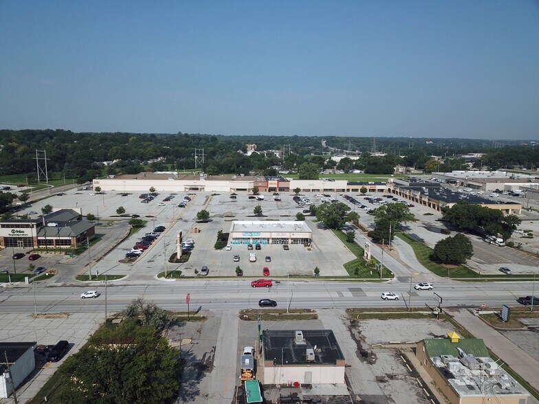 More Photos Of , Omaha General Retail For Sale