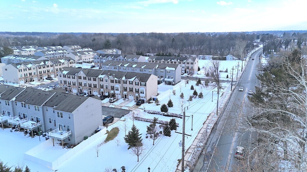 More Photos Of 501 Delsea Dr, Sewell Flex For Sale