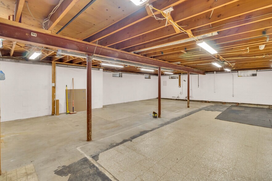 More Photos Of 1258 Stoney Run Rd, Hanover Industrial For Sale