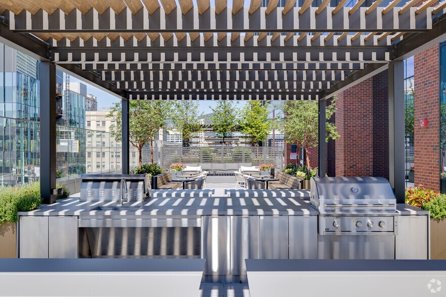 More Photos Of 3025 John F Kennedy Blvd, Philadelphia Office For Lease