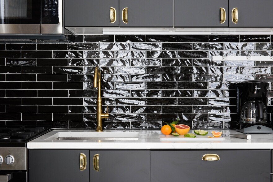 More Photos Of 165 Wyckoff St, Brooklyn Apartments For Sale