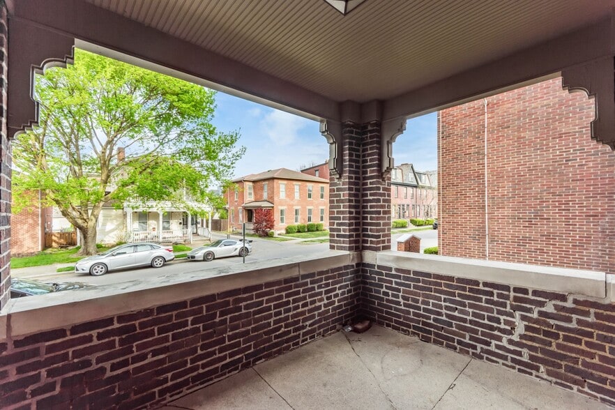 More Photos Of 94 N 20th St, Columbus Apartments For Sale