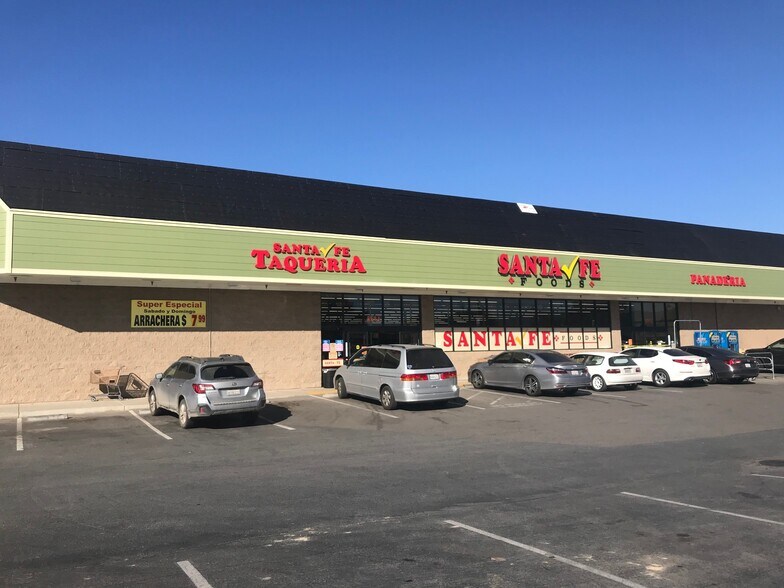 More Photos Of 851 5th St, Gonzales Unknown For Lease