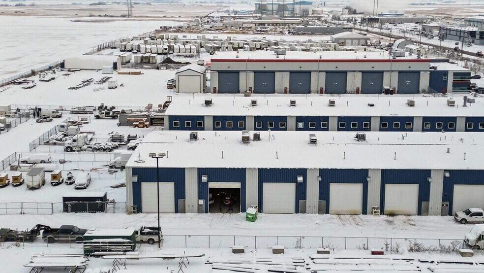 More Photos Of 8800 Venture Av SE, Calgary Warehouse For Sale