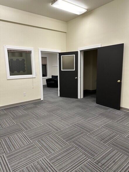 More Photos Of 825 Legion Way SE, Olympia Coworking Space