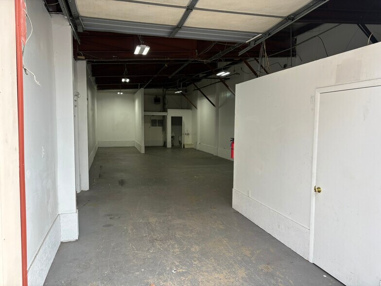 More Photos Of 355 W Main St, Norristown Office For Lease