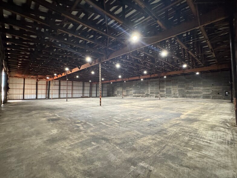 More Photos Of 813 Dumont St, South Houston Service For Lease