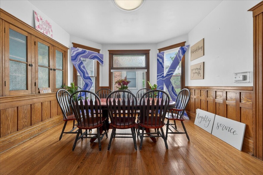 More Photos Of 415 W Forest Ave, Ypsilanti Sorority Fraternity House For Sale