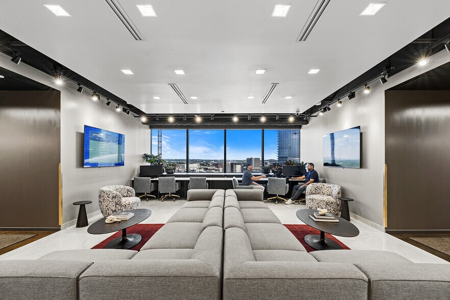 More Photos Of 1801 West End Ave, Nashville Coworking Space
