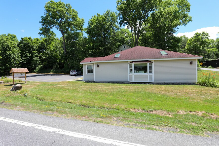 More Photos Of 216 Rt. 32, New Paltz Medical For Sale