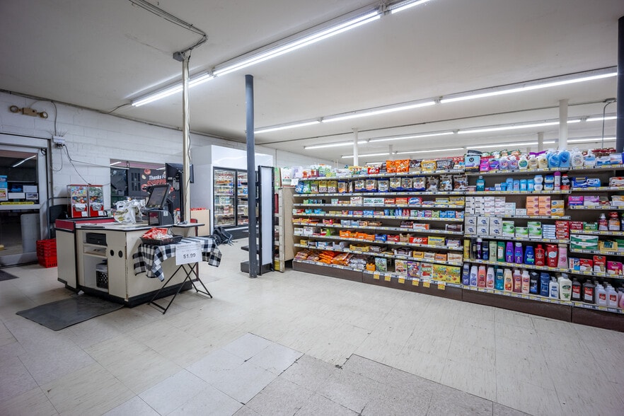 More Photos Of 1012 6th St, Maysville Supermarket For Sale