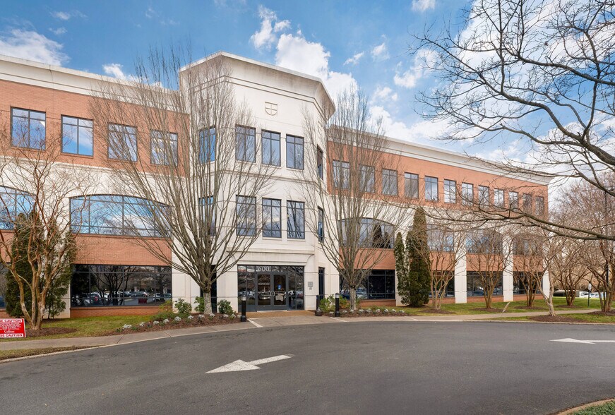 More Photos Of 600 Peter Jefferson Pky, Charlottesville Medical For Sale