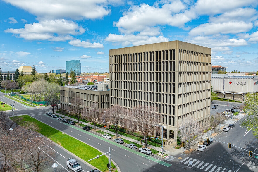 More Photos Of 455 Capitol Mall, Sacramento Office For Lease