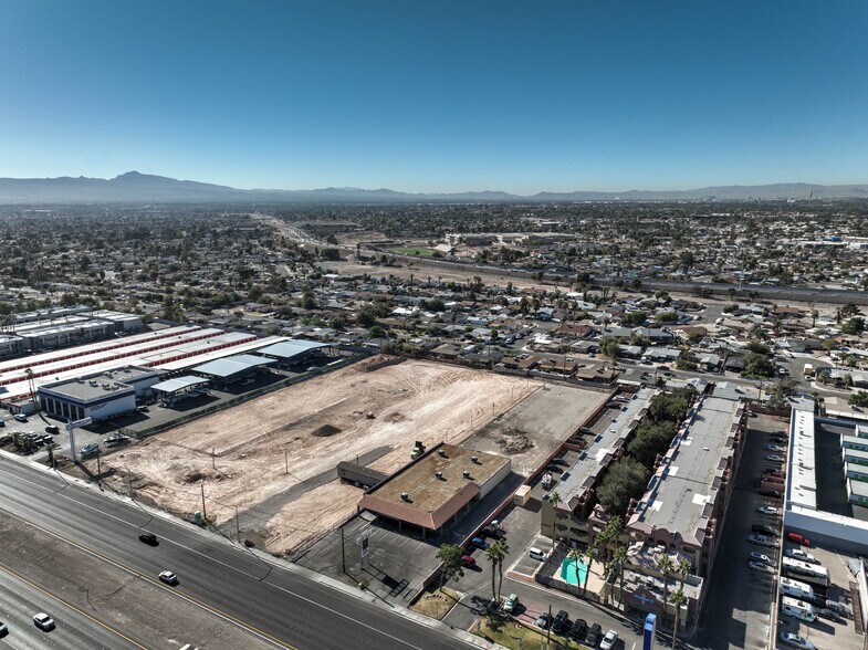 More Photos Of 4260 Boulder Hwy, Las Vegas Freestanding For Sale