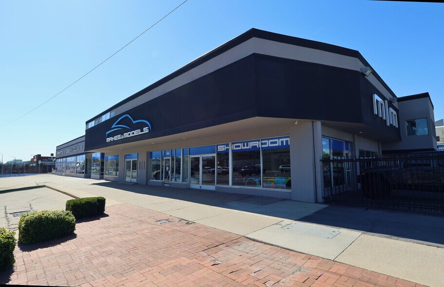 More Photos Of 808 S Main St, Salt Lake City Auto Dealership For Lease