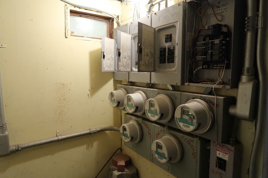 More Photos Of 213 E 120th St, New York Apartments For Sale