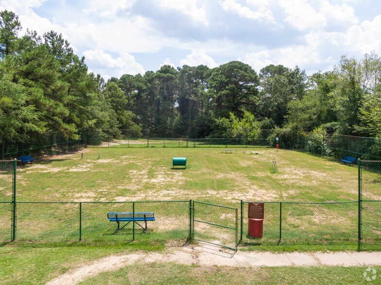 More Photos Of 29 Briar Cir, Fayetteville Apartments For Sale