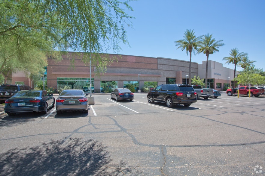 More Photos Of 8945 S Harl Ave, Tempe Distribution For Lease