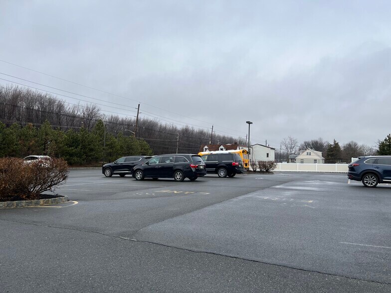 More Photos Of 3754 Us-1 N, Monmouth Junction Daycare Center For Lease