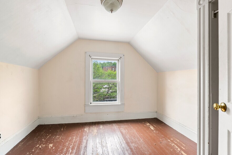 More Photos Of 1205 Massachusetts Ave, Arlington Storefront Retail Residential For Sale