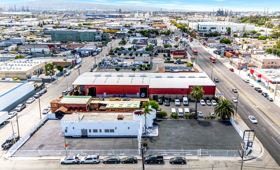 More Photos Of 1500 W Pacific Coast Hwy, Long Beach Carwash For Sale