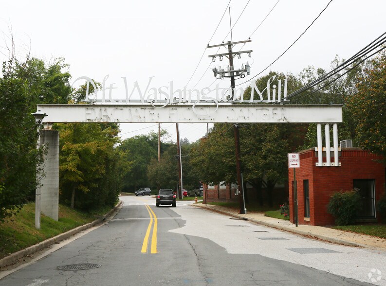 More Photos Of 1340 Smith Ave, Baltimore Unknown For Lease