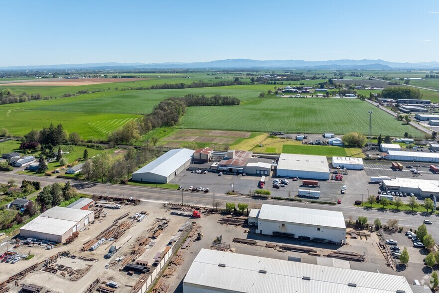 More Photos Of 33731 Highway 99E, Tangent Warehouse For Lease