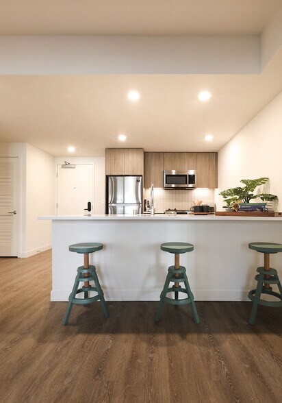 More Photos Of 1100 Webster St, Oakland Apartments For Lease