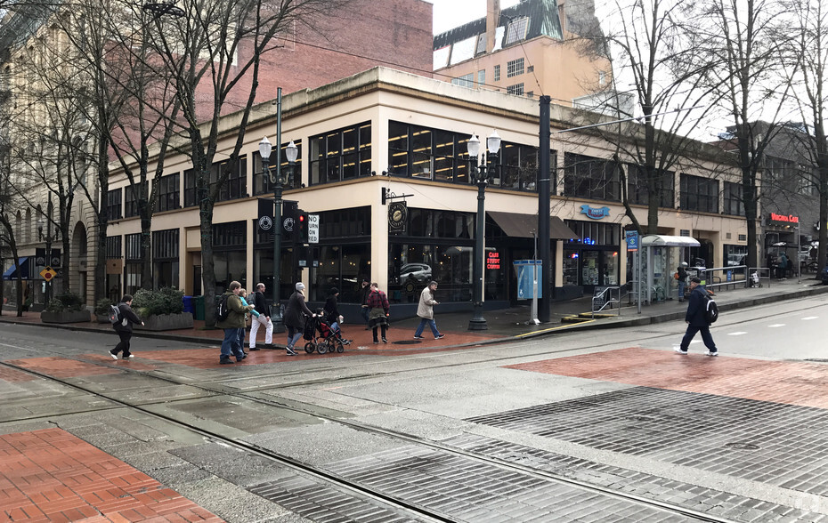 Primary Photo Of 802-814 SW 10th Ave, Portland Office For Lease