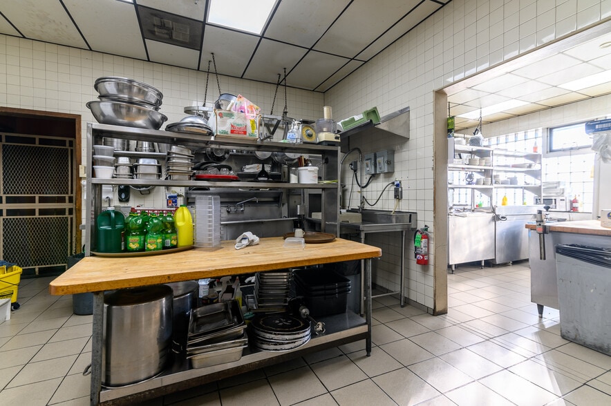 More Photos Of 751 Route 109, West Babylon General Retail For Sale