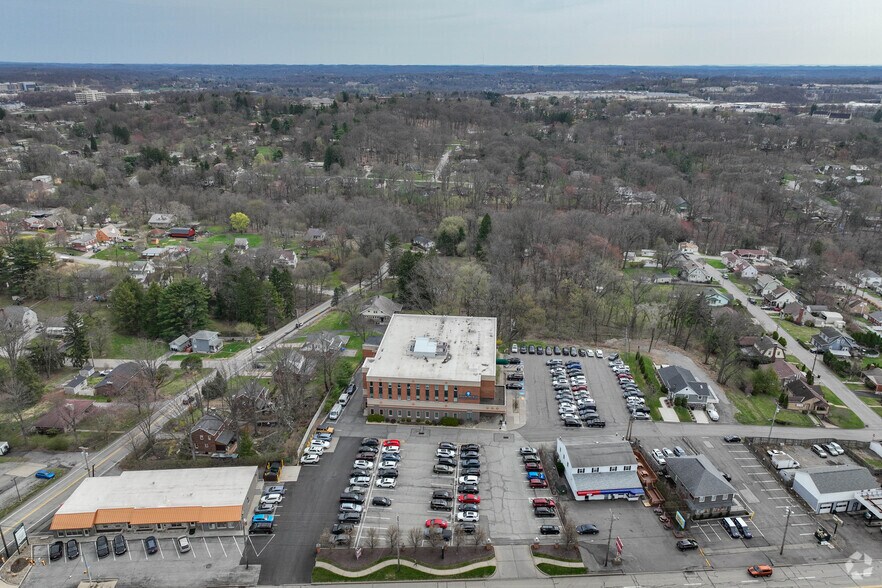 More Photos Of 8150 Perry Hwy, Pittsburgh Medical For Lease