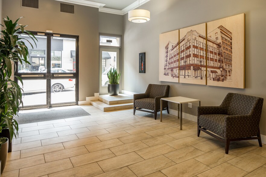 More Photos Of 705-711 SW Alder St, Portland Office For Lease