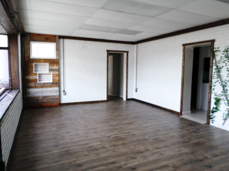 More Photos Of 20540 E Pennsylvania Ave, Dunnellon Flex For Sale