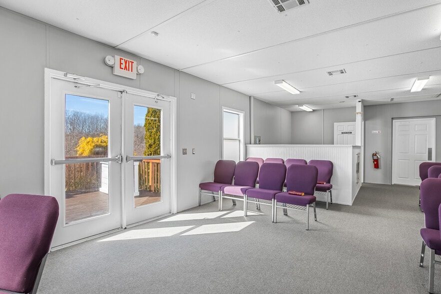 More Photos Of 1255 Mountainview Rd, King Religious Facility For Sale