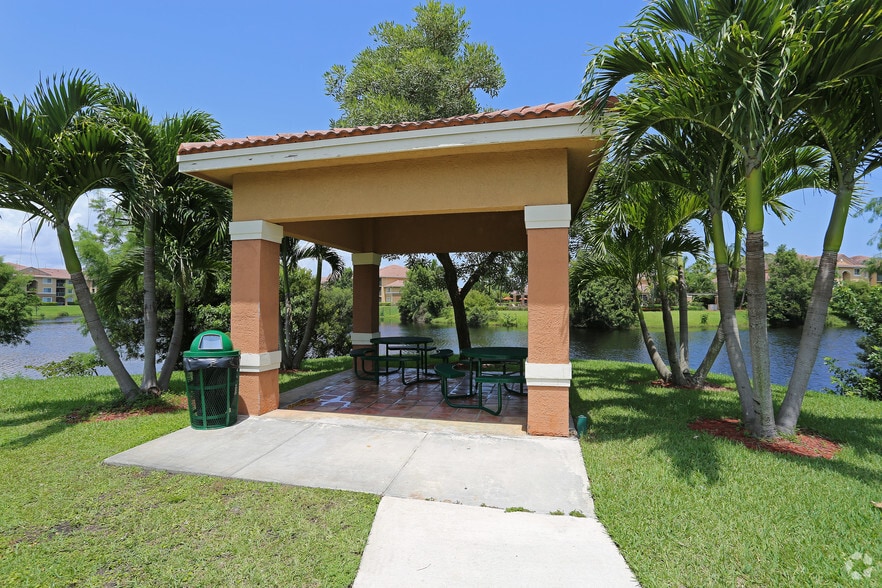 More Photos Of 3817 NW Mediterranean Ln, Jensen Beach Apartments For Sale